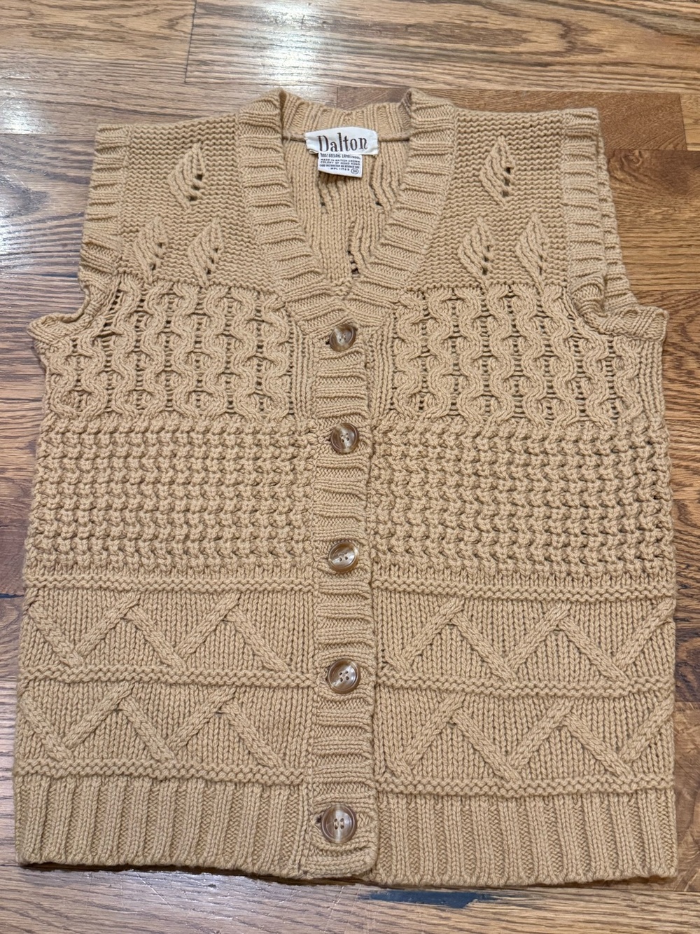 Vintage Dalton Camel Lambswool Sweater Vest. Size XS.